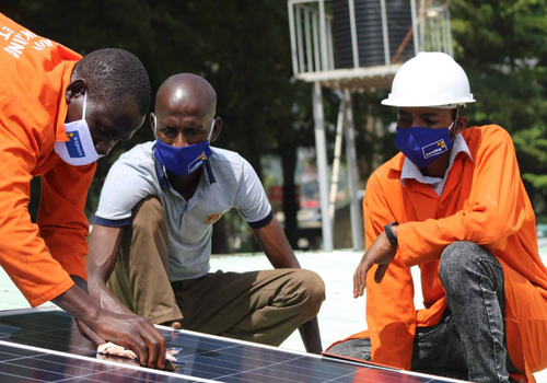 vi lagos solar battery
