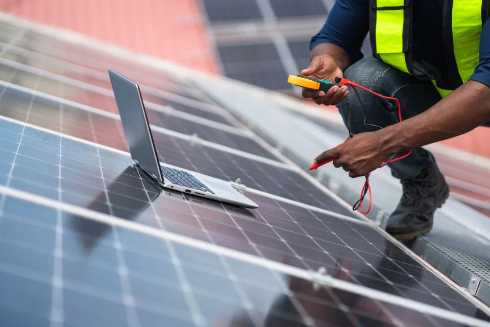 vi solar panels